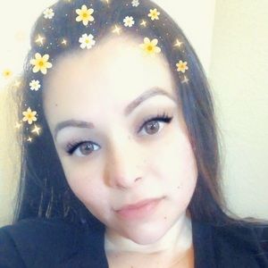 Meet your Posher, Elva